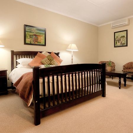 Africasky Guest House Kempton Park Buitenkant foto