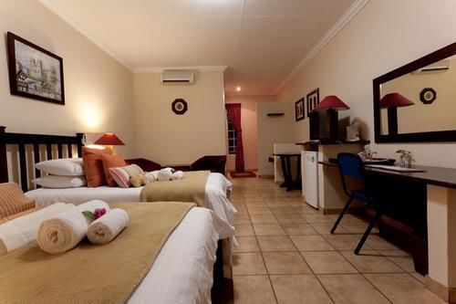 Africasky Guest House Kempton Park Buitenkant foto